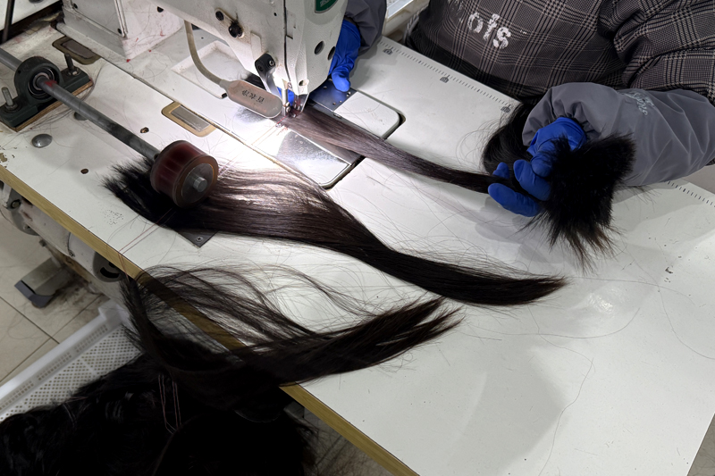 Sewing By Machine Weft